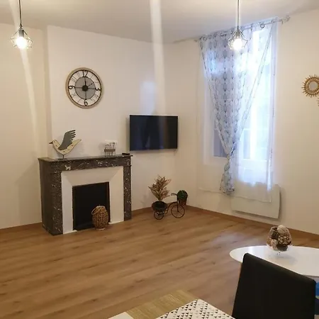 Gaudi Centre Historique Lejlighed